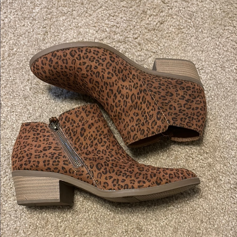 Time and Tru Brown Ankle Booties with Western Flair